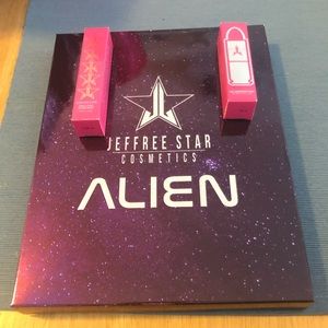 Jeffree Star Cosmetics alien pallet and lipstick